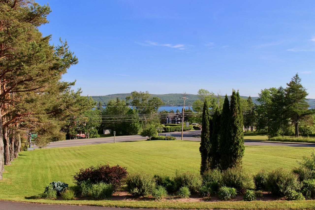 Auberge Gisele'S Inn Baddeck Inlet Exterior foto